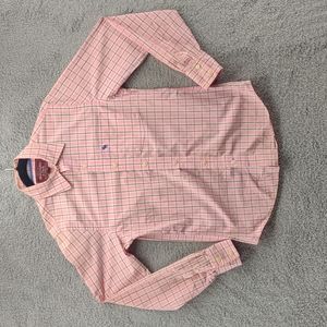 Men's  Small - Abercrombie & Fitch Pink Pinstripe Button Down Dress Shirt.REF#16